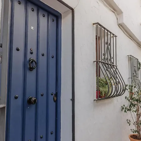 Apartamento Casa Con Jardín Junto A La Playa